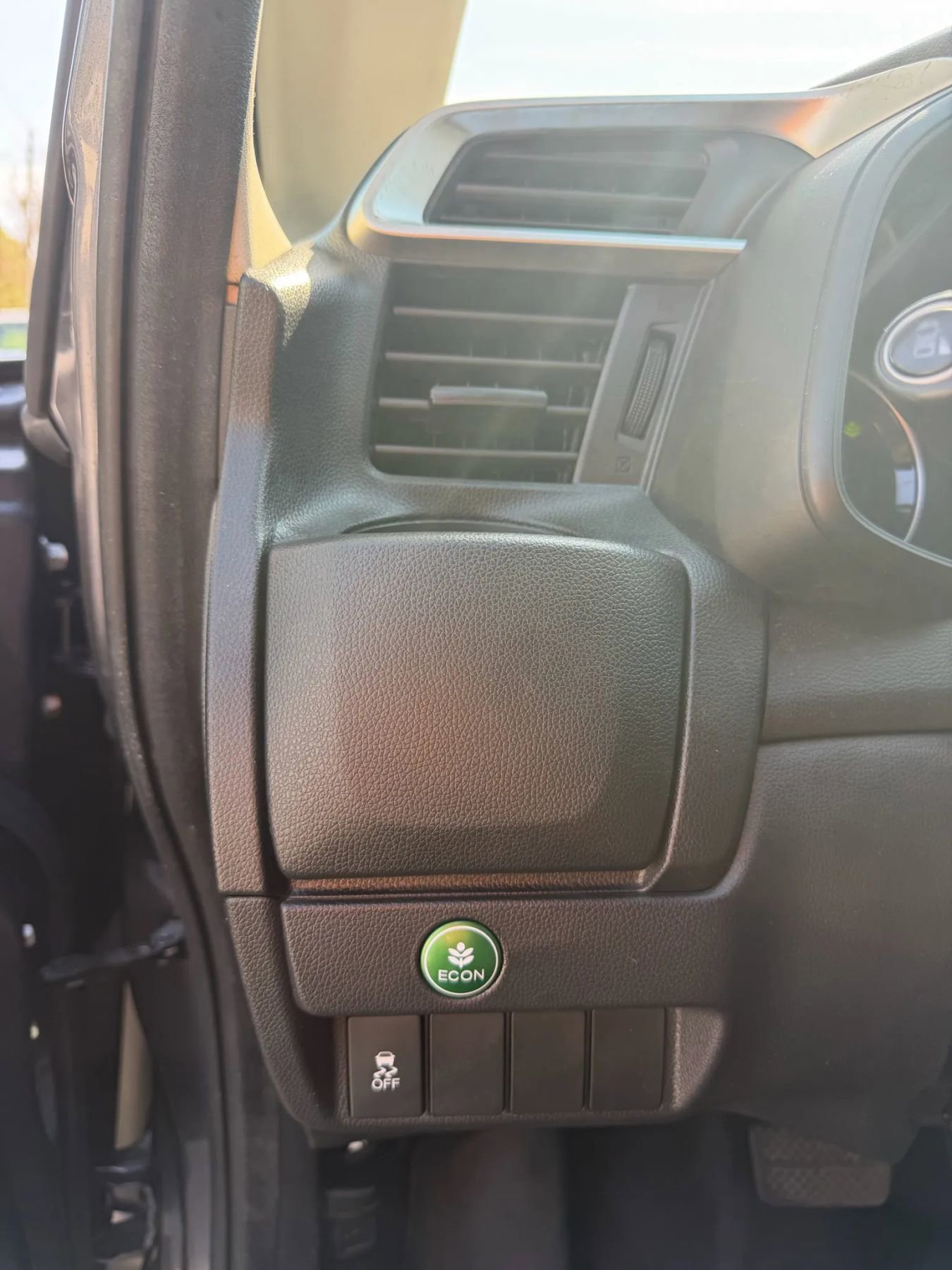 Used 2015 Honda Fit EX image 22