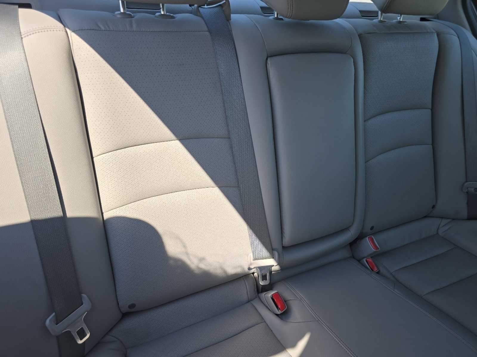 Used 2017 Honda Accord EX-L image 21