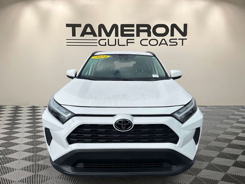 Used 2024 Toyota RAV4 XLE image 2