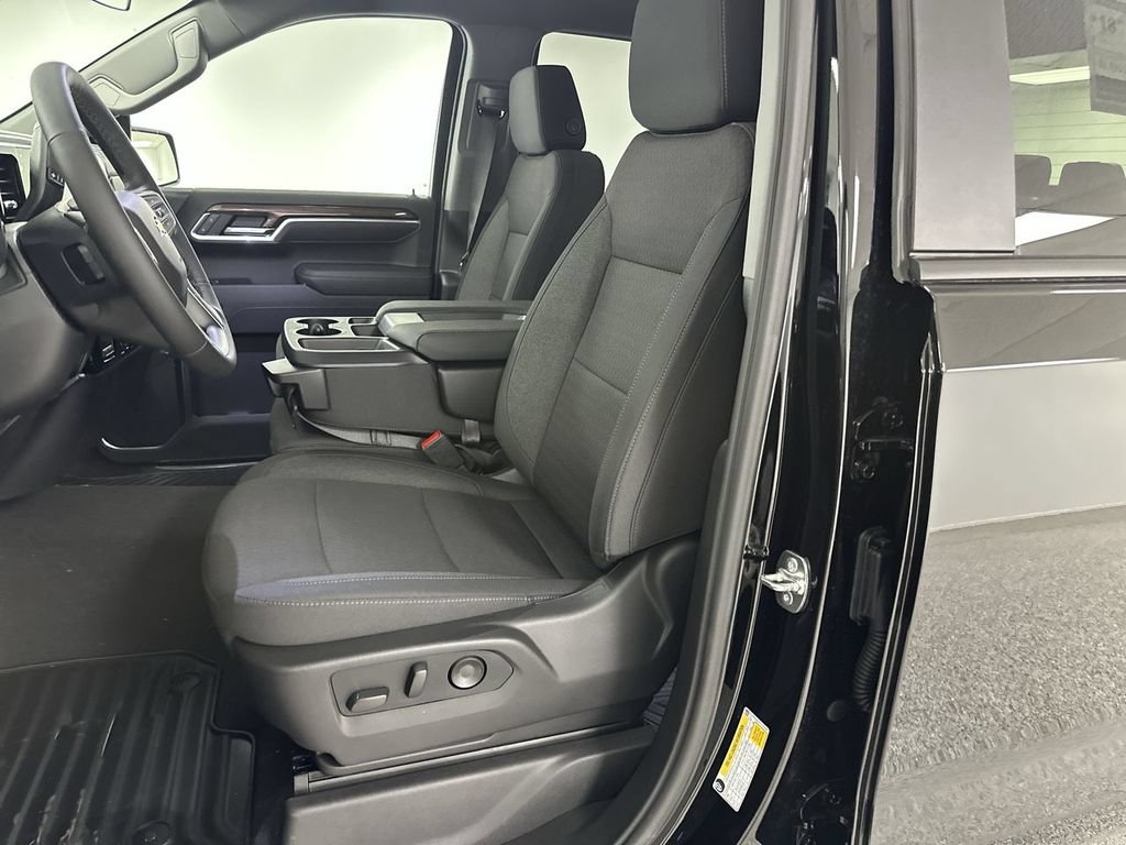 New 2026 Chevrolet Silverado 1500 LT AWD/4WD image 10