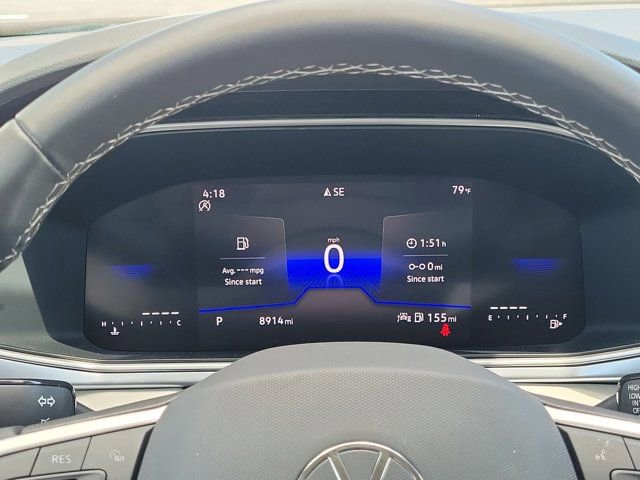Certified 2025 Volkswagen Taos SE FWD image 21