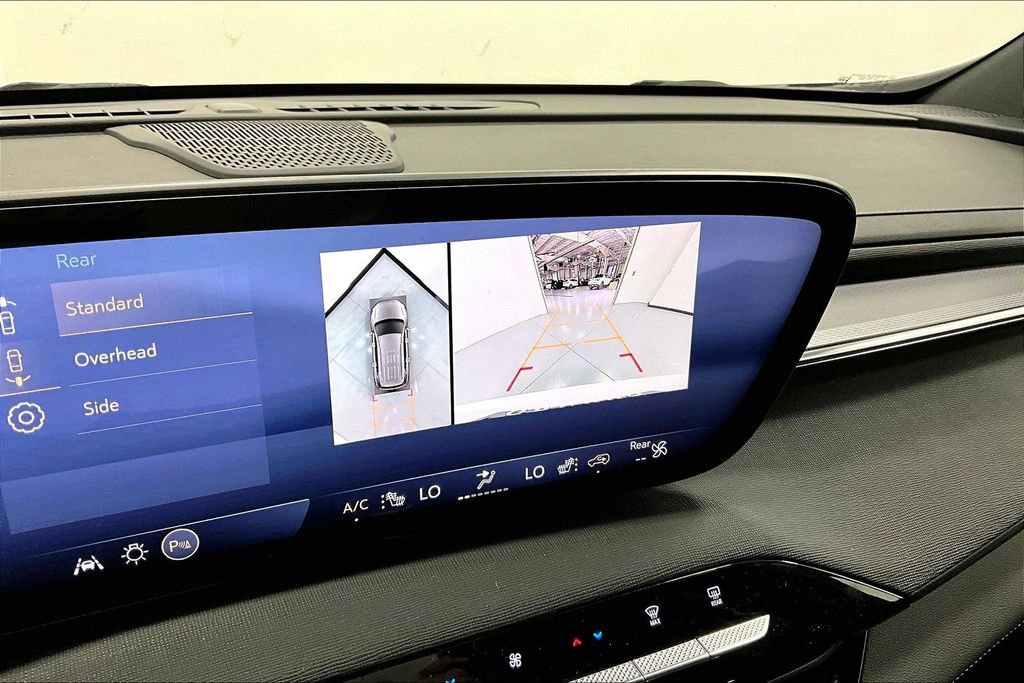 Used 2025 Buick Enclave Sport Touring FWD image 29
