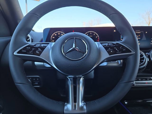 New 2026 Mercedes-Benz GLB 250 4MATIC image 15
