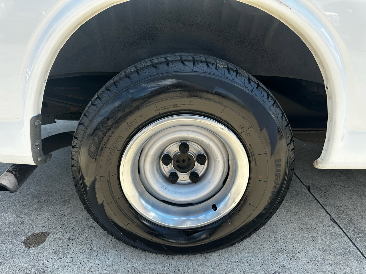 Used 2001 Chevrolet Express 1500 image 43