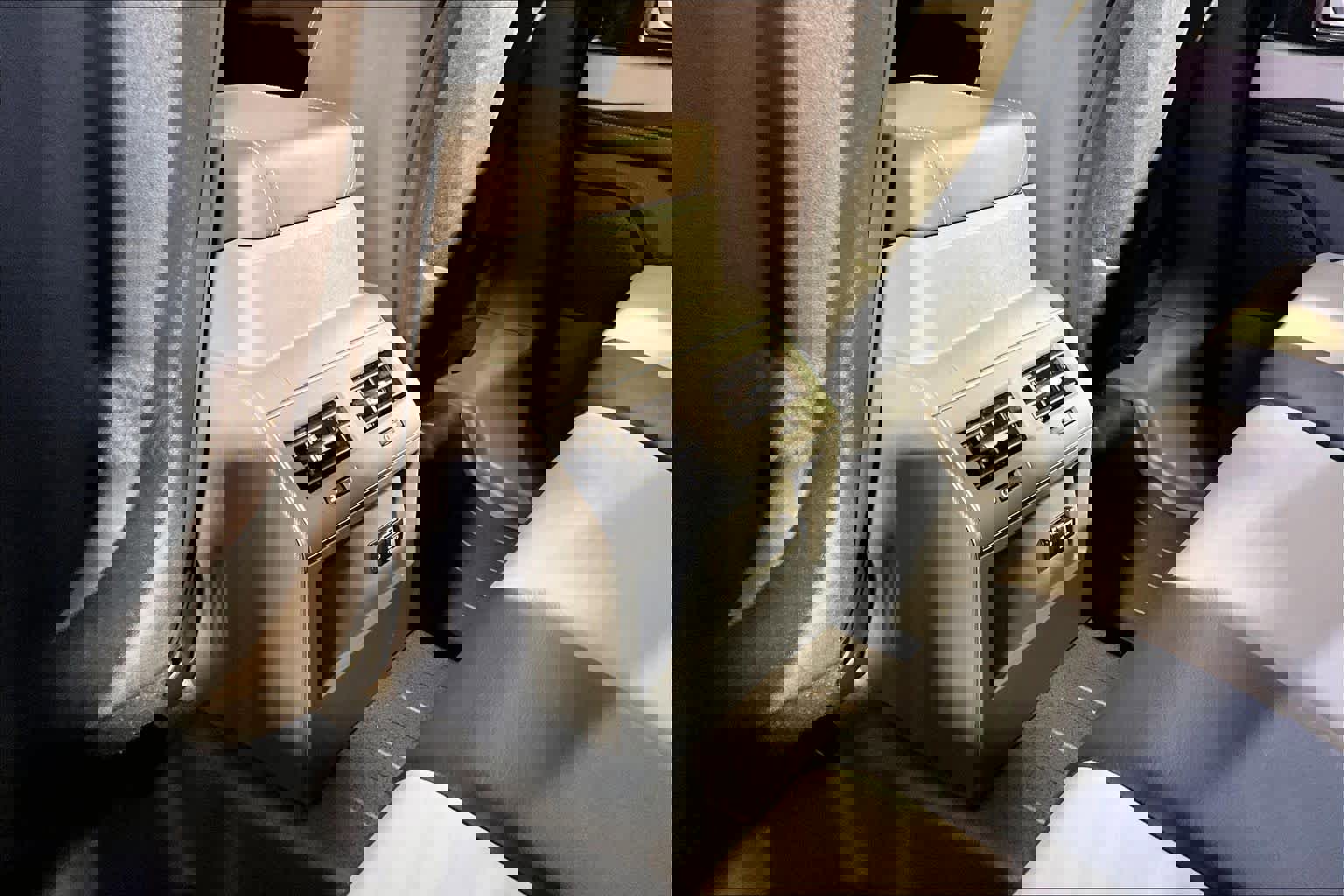 Used 2025 INEOS Grenadier image 35