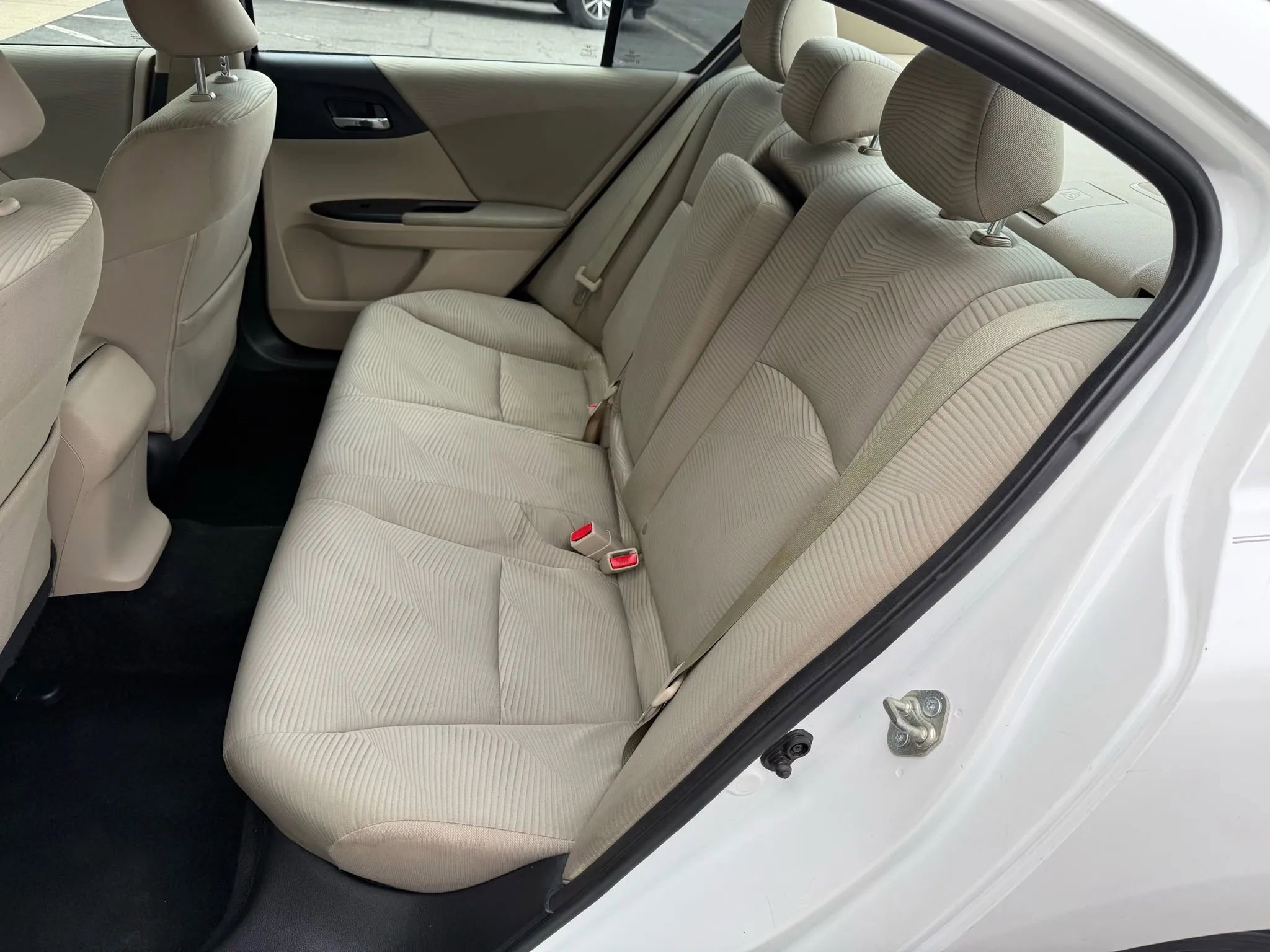 Used 2017 Honda Accord LX image 22