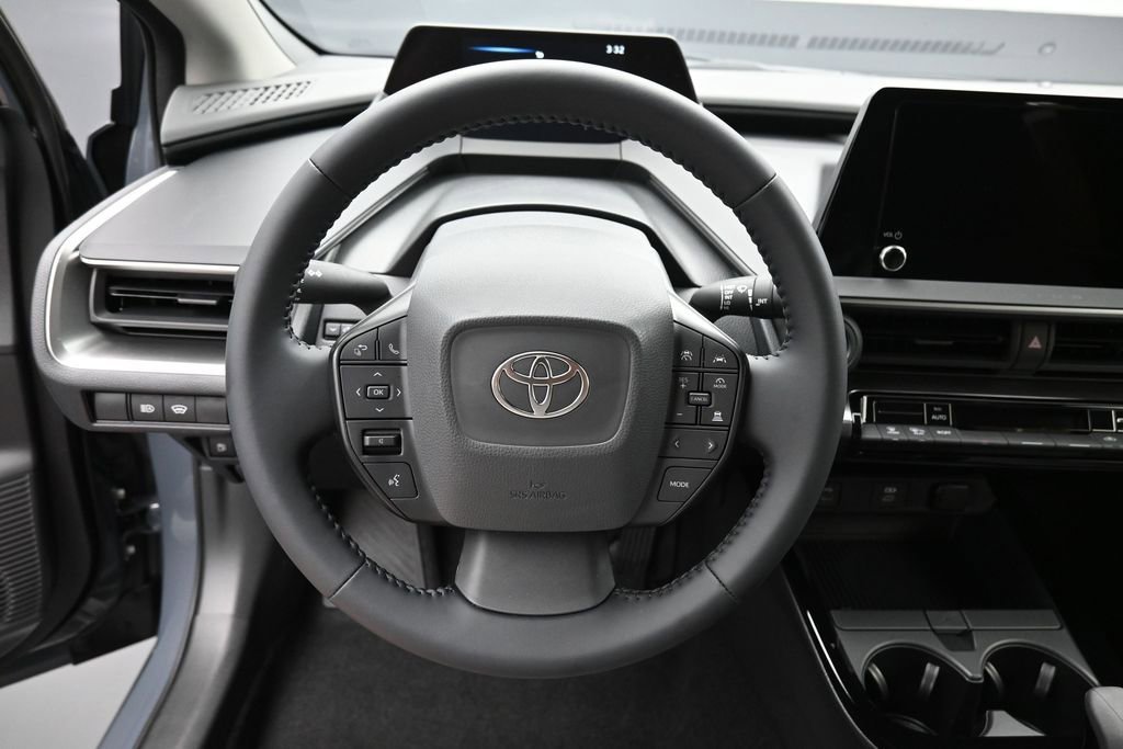 Certified 2026 Toyota Prius LE FWD image 16