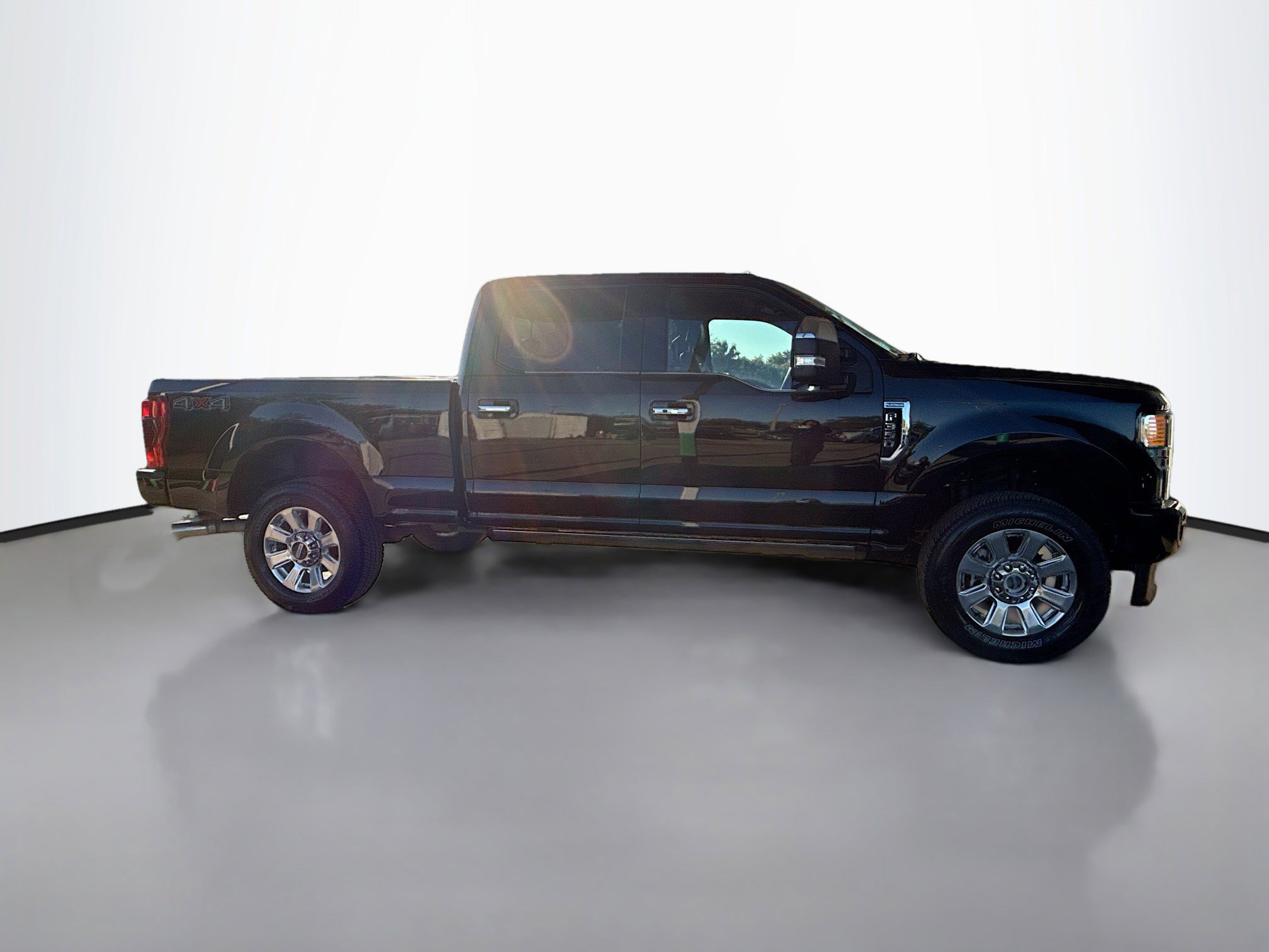 Used 2020 Ford F350 Platinum w/ Snow Plow Prep Package image 11