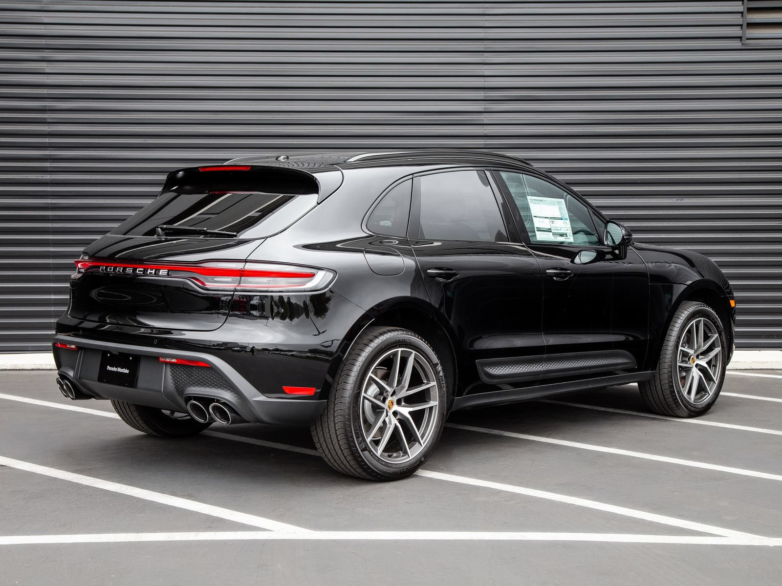 New 2026 Porsche Macan AWD/4WD image 7