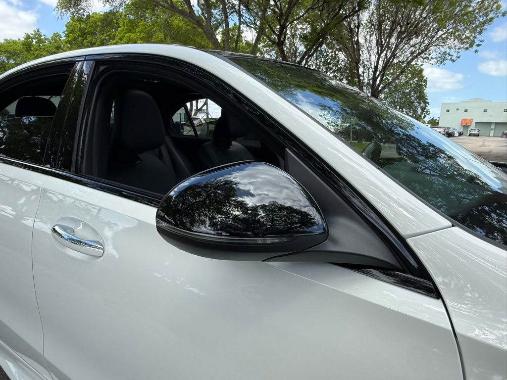 Used 2024 Mercedes-Benz C 300 Sedan image 29