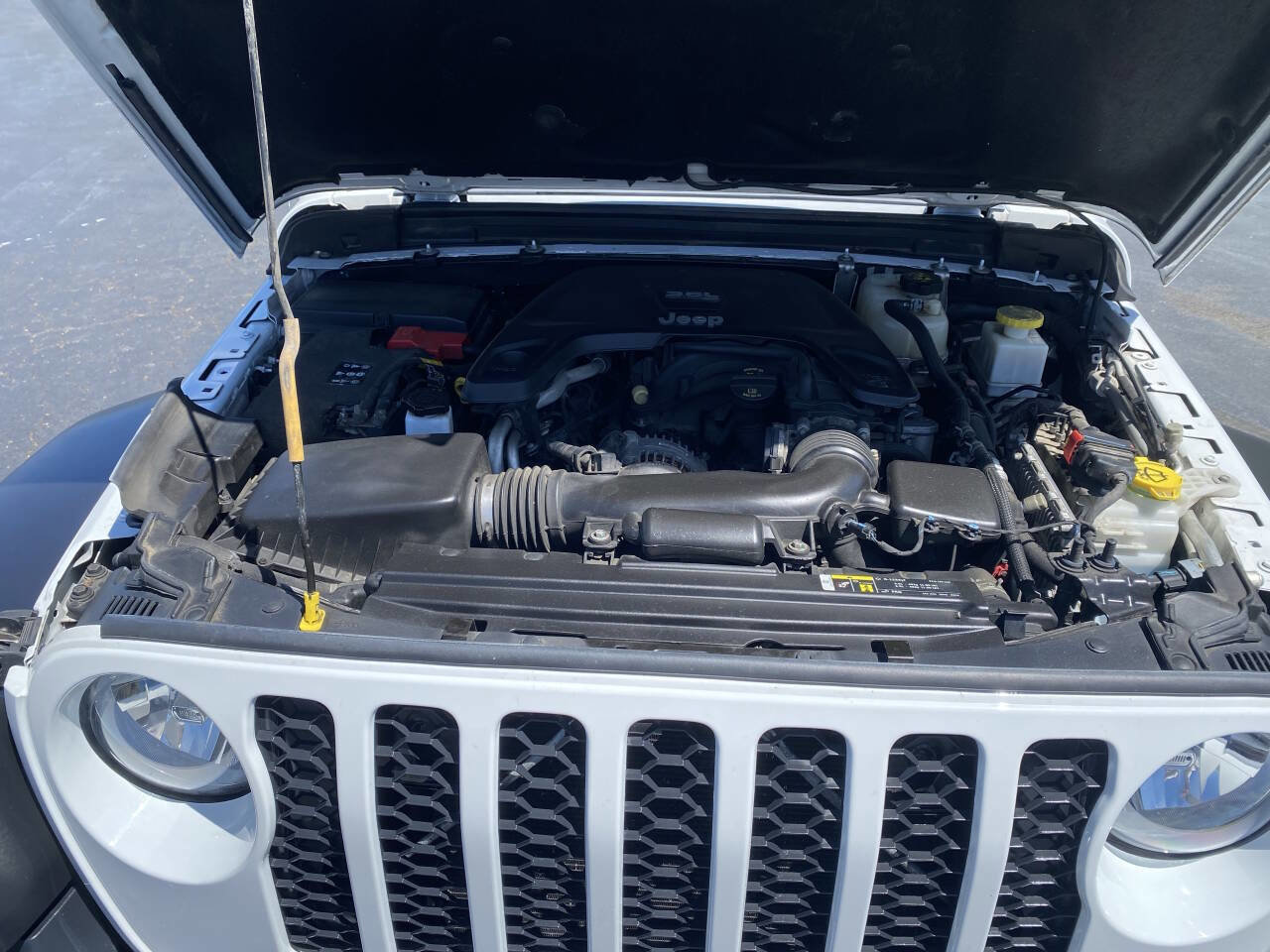 Used 2020 Jeep Gladiator Sport w/ Quick Order Package 24S AWD/4WD image 27