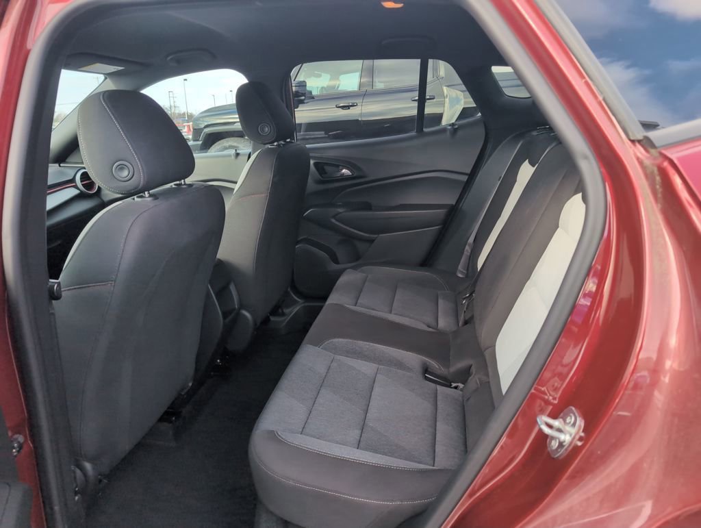 Used 2024 Chevrolet Trax RS w/ Driver Confidence Package image 9