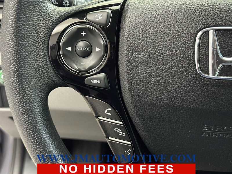 Used 2016 Honda Accord EX image 38