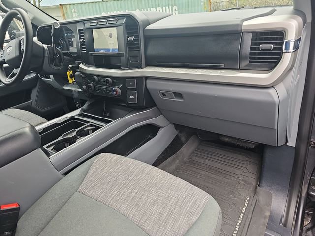 Used 2024 Ford F350 XLT w/ Snow Plow Prep Package image 26