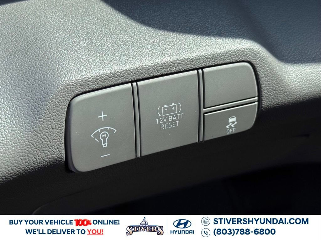 New 2026 Hyundai Elantra Hybrid FWD image 24