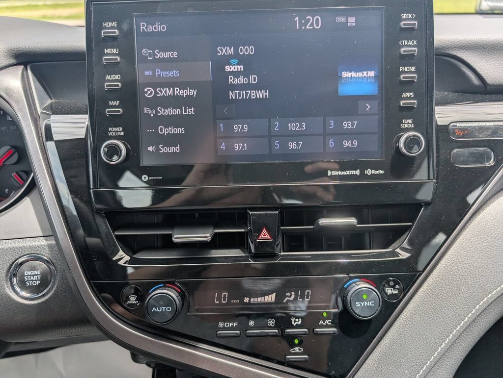 Used 2023 Toyota Camry XSE FWD image 12