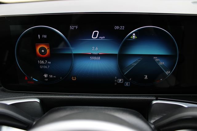 Used 2022 Mercedes-Benz GLB 250 4MATIC w/ Premium Package Lite image 12