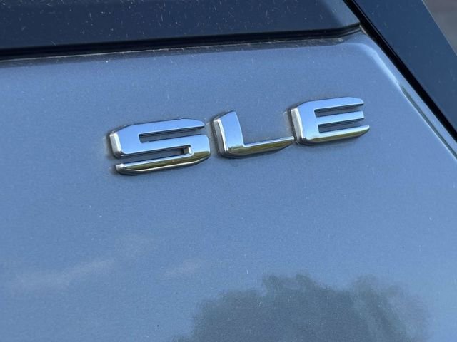 Used 2024 GMC Terrain SLE image 34