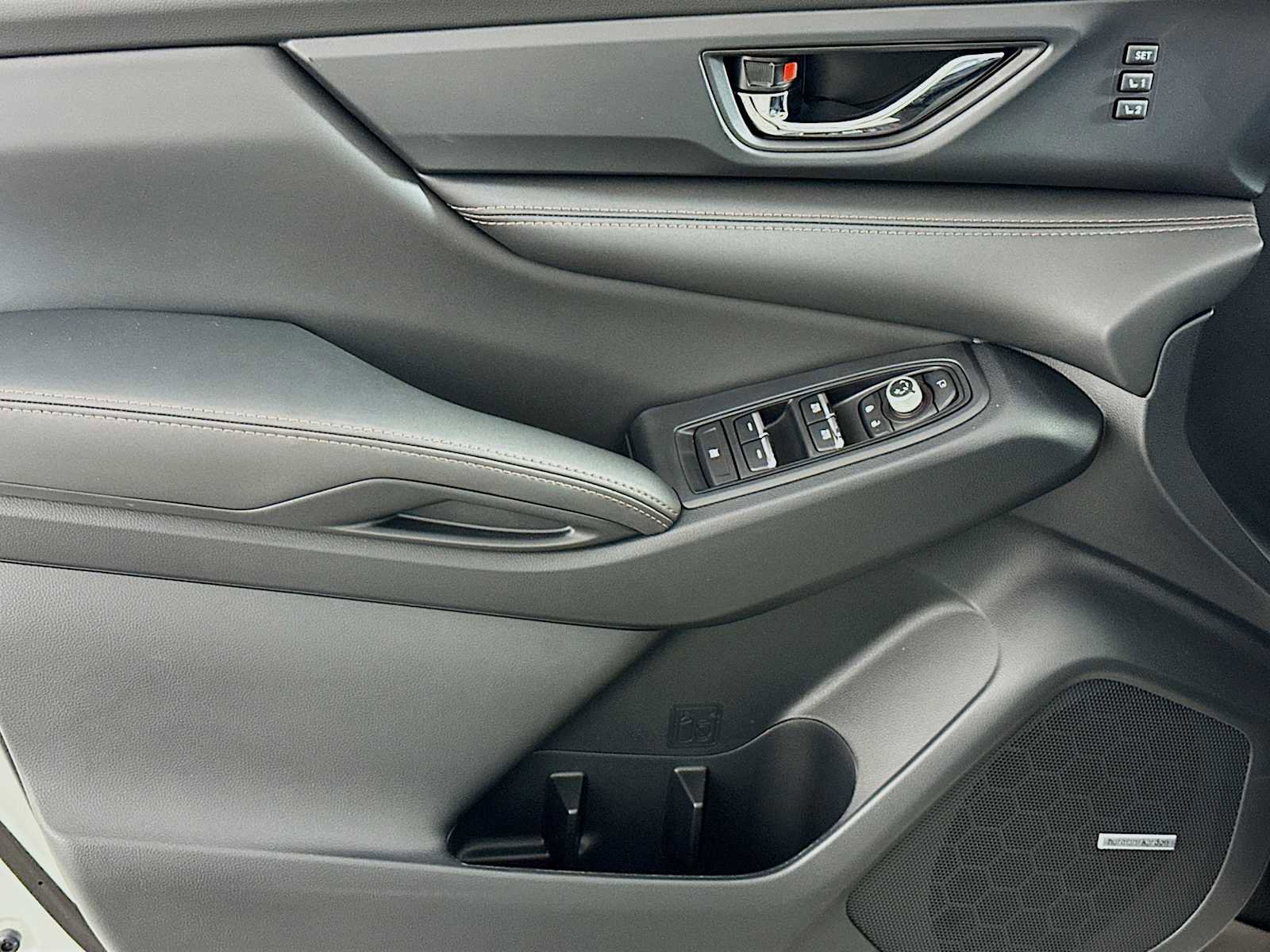 New 2026 Subaru Ascent Limited Bronze image 17