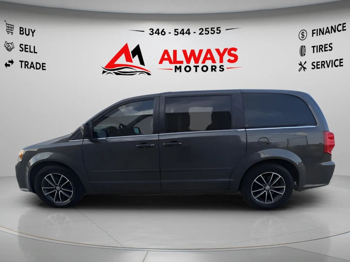 Used 2017 Dodge Grand Caravan SXT FWD image 27