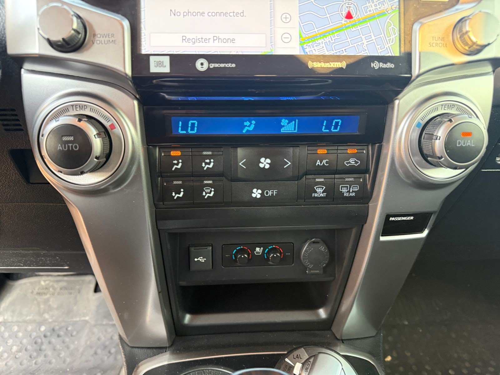 Used 2021 Toyota 4Runner Limited AWD/4WD image 12