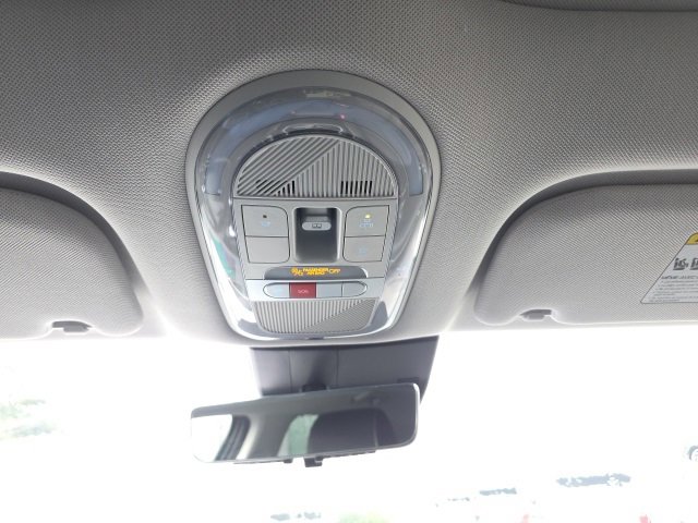 Used 2024 Hyundai Ioniq 5 Limited image 17