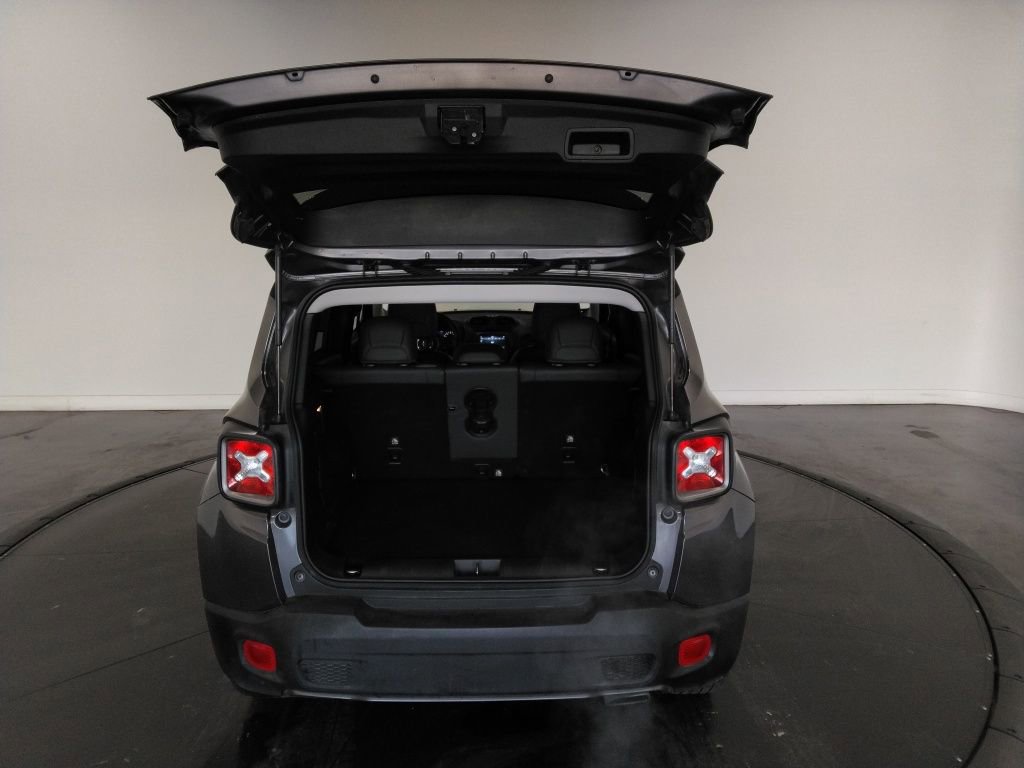 Used 2020 Jeep Renegade Limited w/ Safety and Security Group AWD/4WD image 9