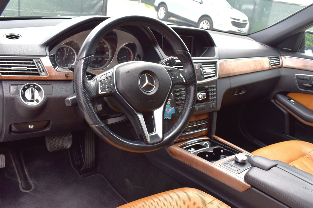 Used 2013 Mercedes-Benz E 350 BlueTEC Sedan image 3
