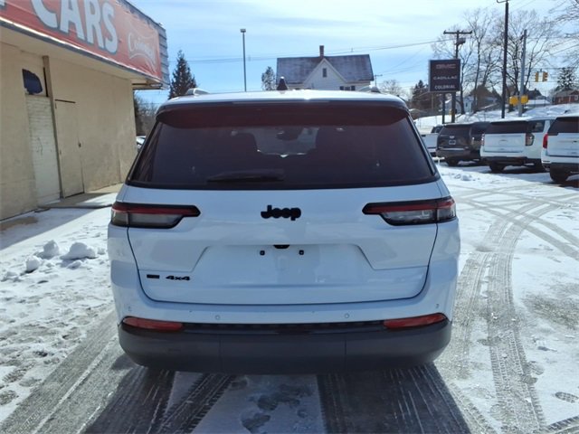 Used 2022 Jeep Grand Cherokee L Laredo image 6