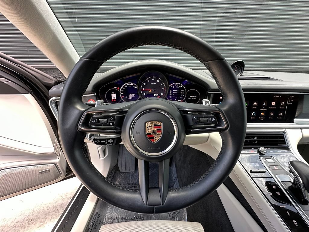 Certified 2023 Porsche Panamera Platinum Edition w/ Assistance Package RWD image 23