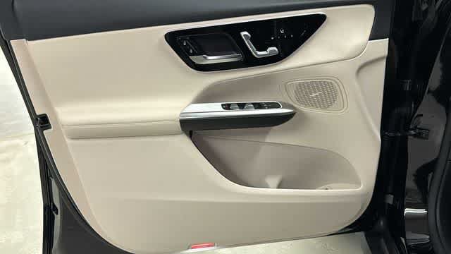 Certified 2026 Mercedes-Benz GLC 300 4MATIC image 13