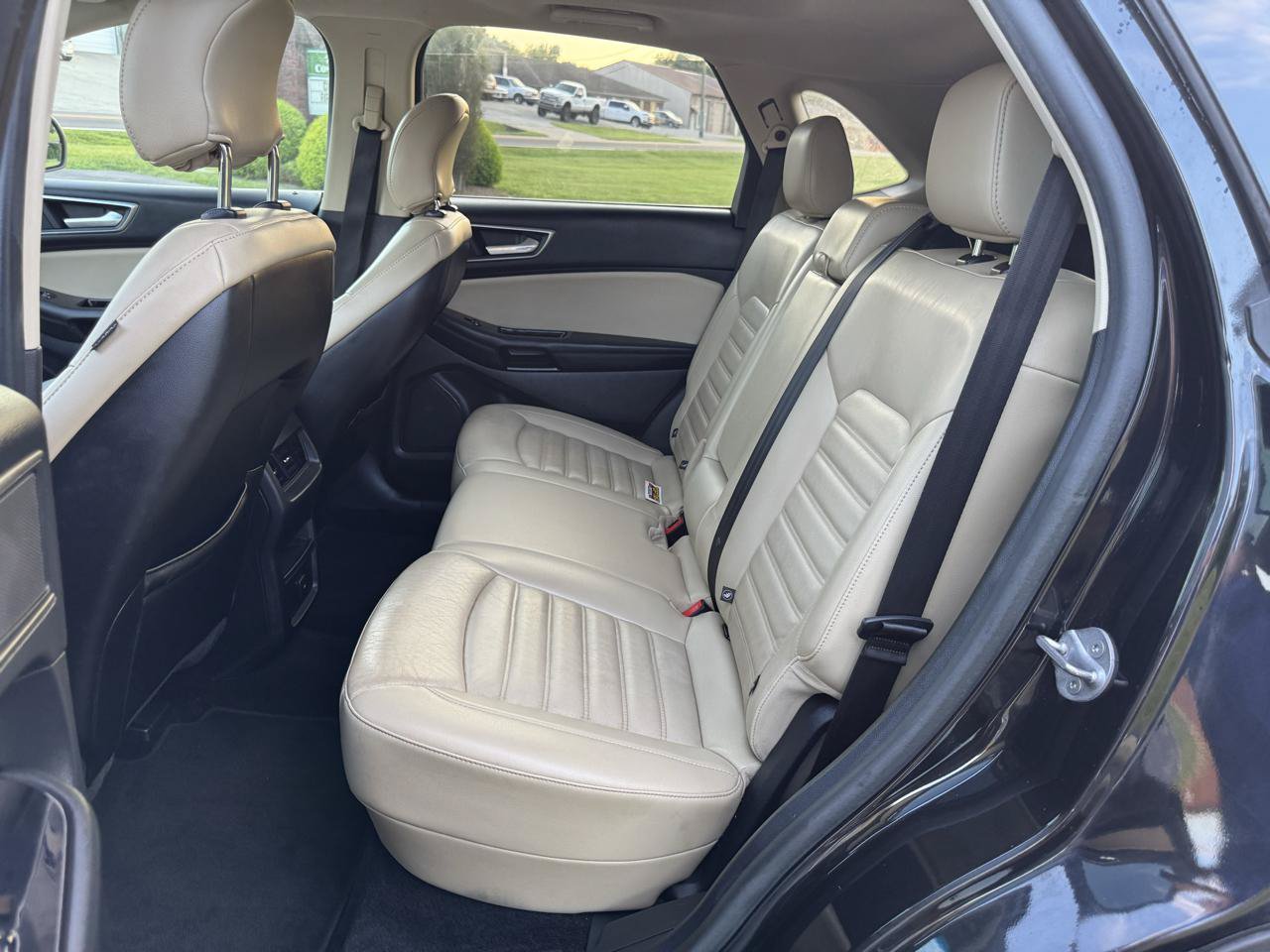 Used 2015 Ford Edge SEL w/ Equipment Group 201A AWD/4WD image 20