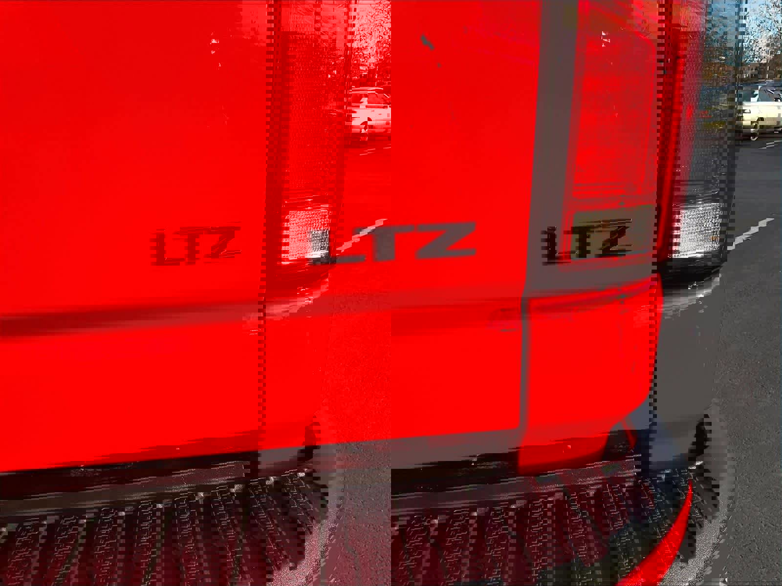 Used 2024 Chevrolet Silverado 2500 LTZ w/ LTZ Plus Package image 11