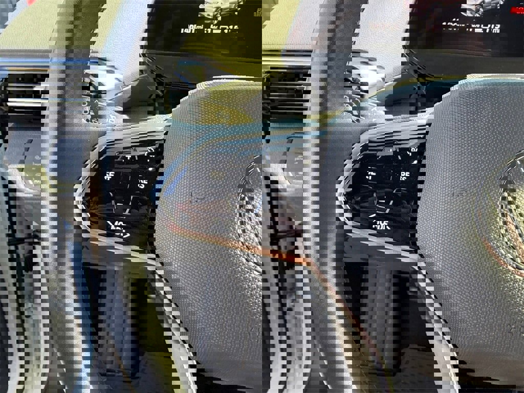 Used 2022 Volkswagen ID.4 Pro S image 13