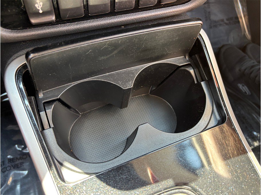 Used 2020 Mitsubishi Outlander SE FWD image 29