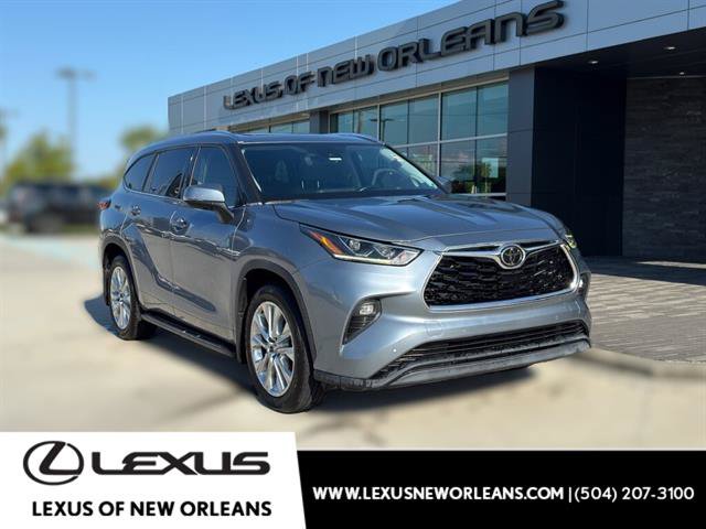 Used 2021 Toyota Highlander Limited