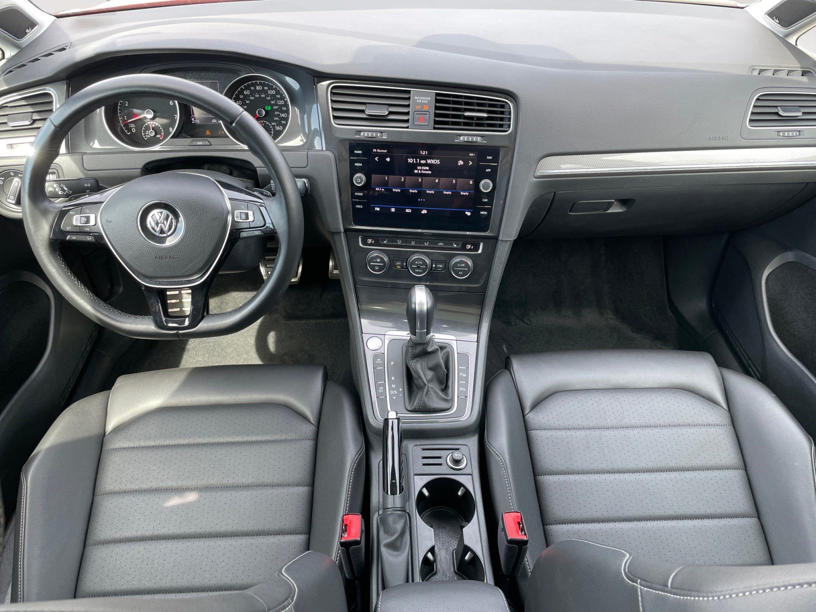 Used 2018 Volkswagen Golf Alltrack SEL AWD/4WD image 12