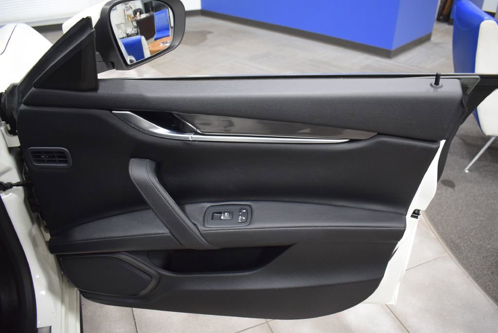 Used 2019 Maserati Ghibli S Q4 image 18