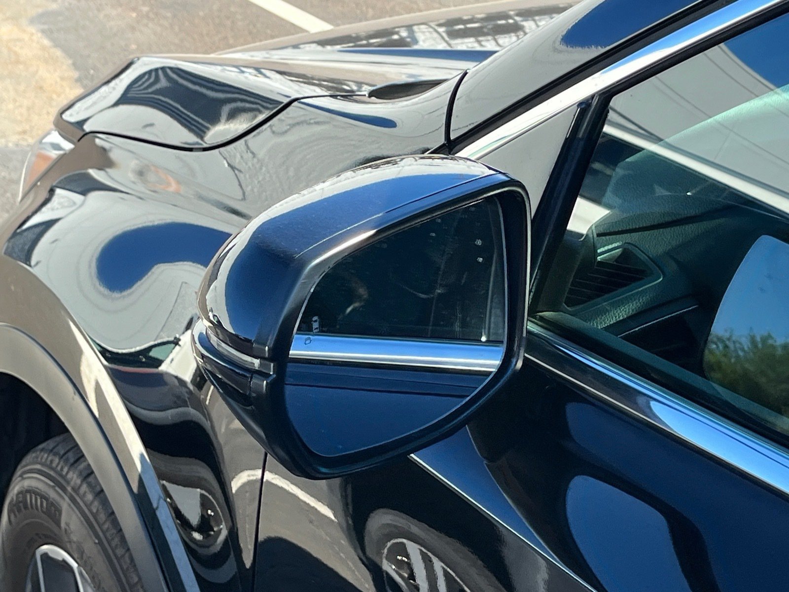 Used 2022 Honda CR-V EX-L image 9