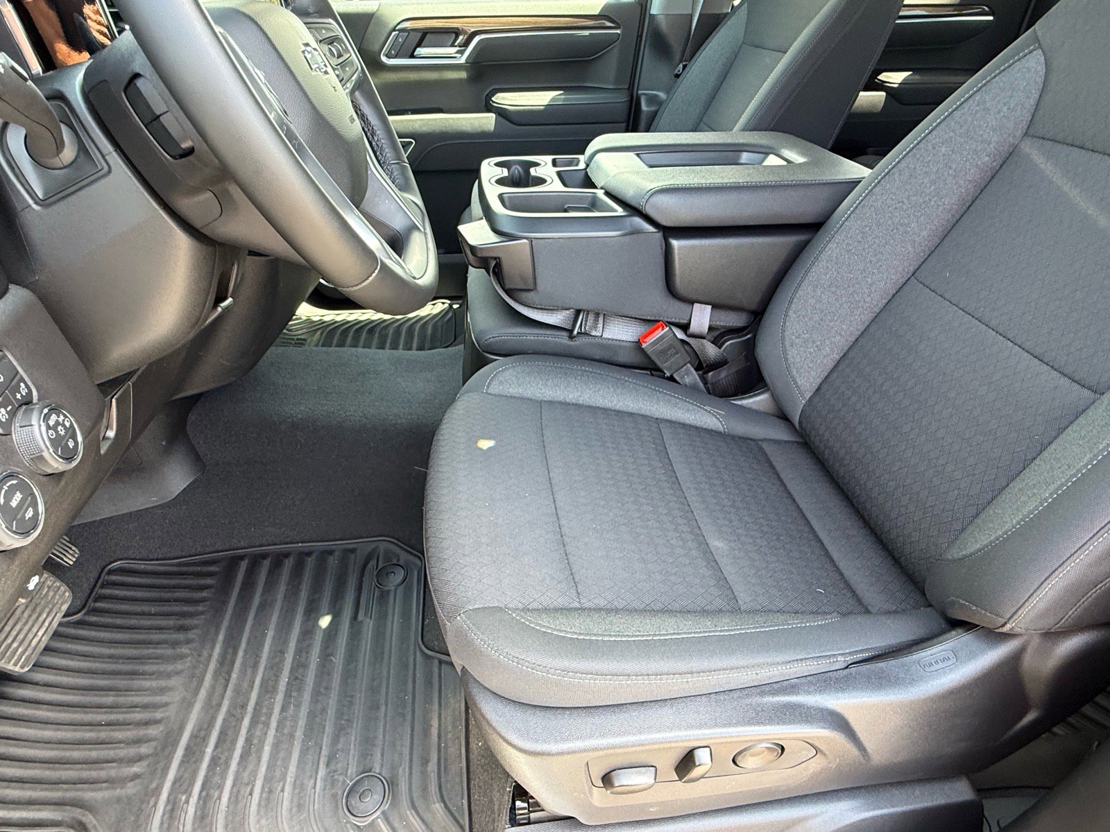 Used 2026 Chevrolet Silverado 1500 RST image 13