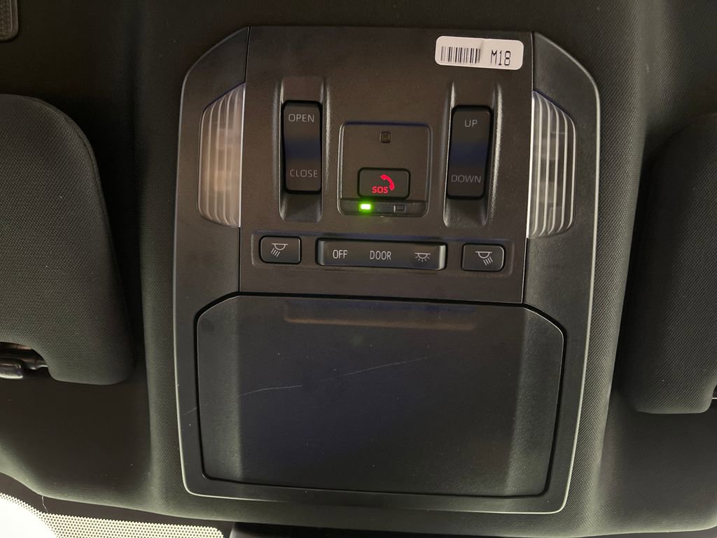 Certified 2025 Toyota Highlander XSE AWD/4WD image 29