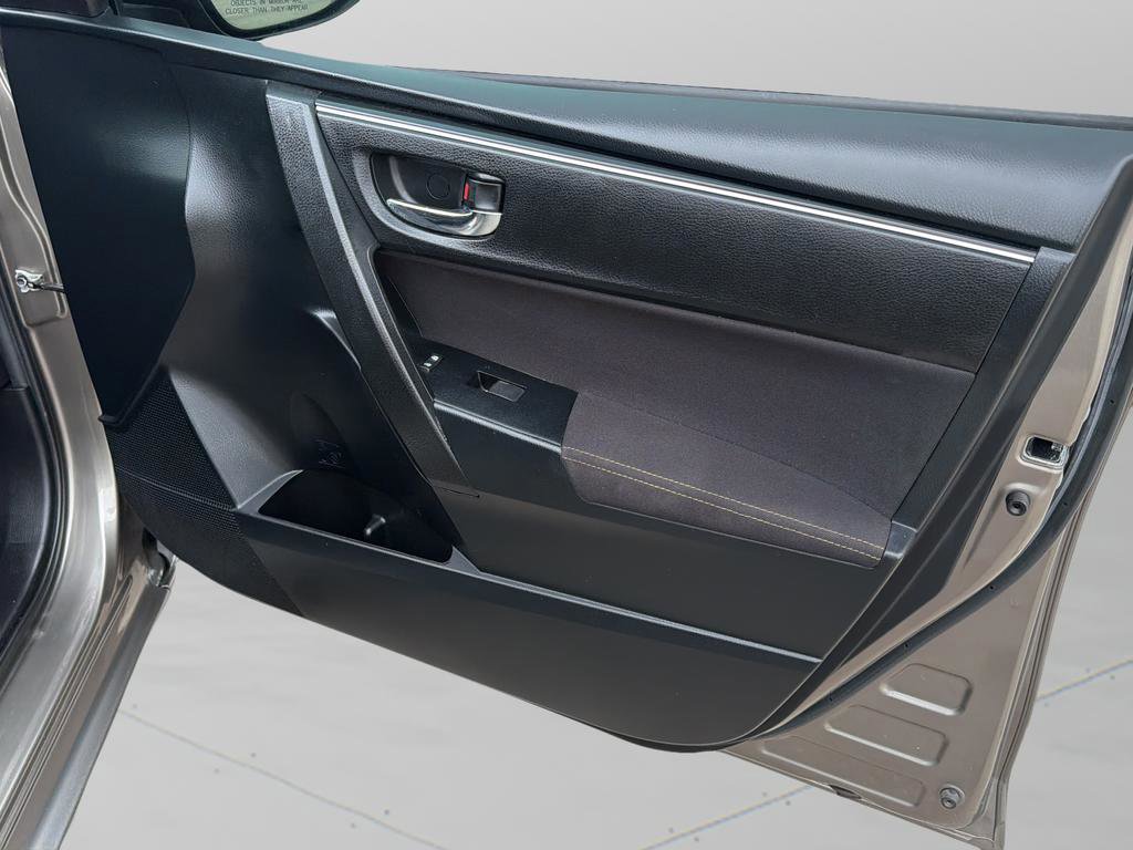 Used 2019 Toyota Corolla LE FWD image 9