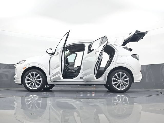 Used 2024 Buick Encore GX Avenir w/ Avenir Convenience Package AWD/4WD image 34