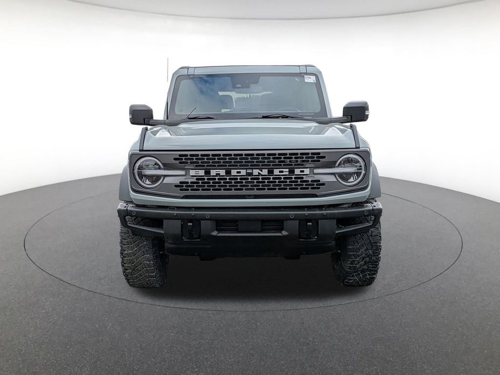 Used 2022 Ford Bronco Badlands image 2