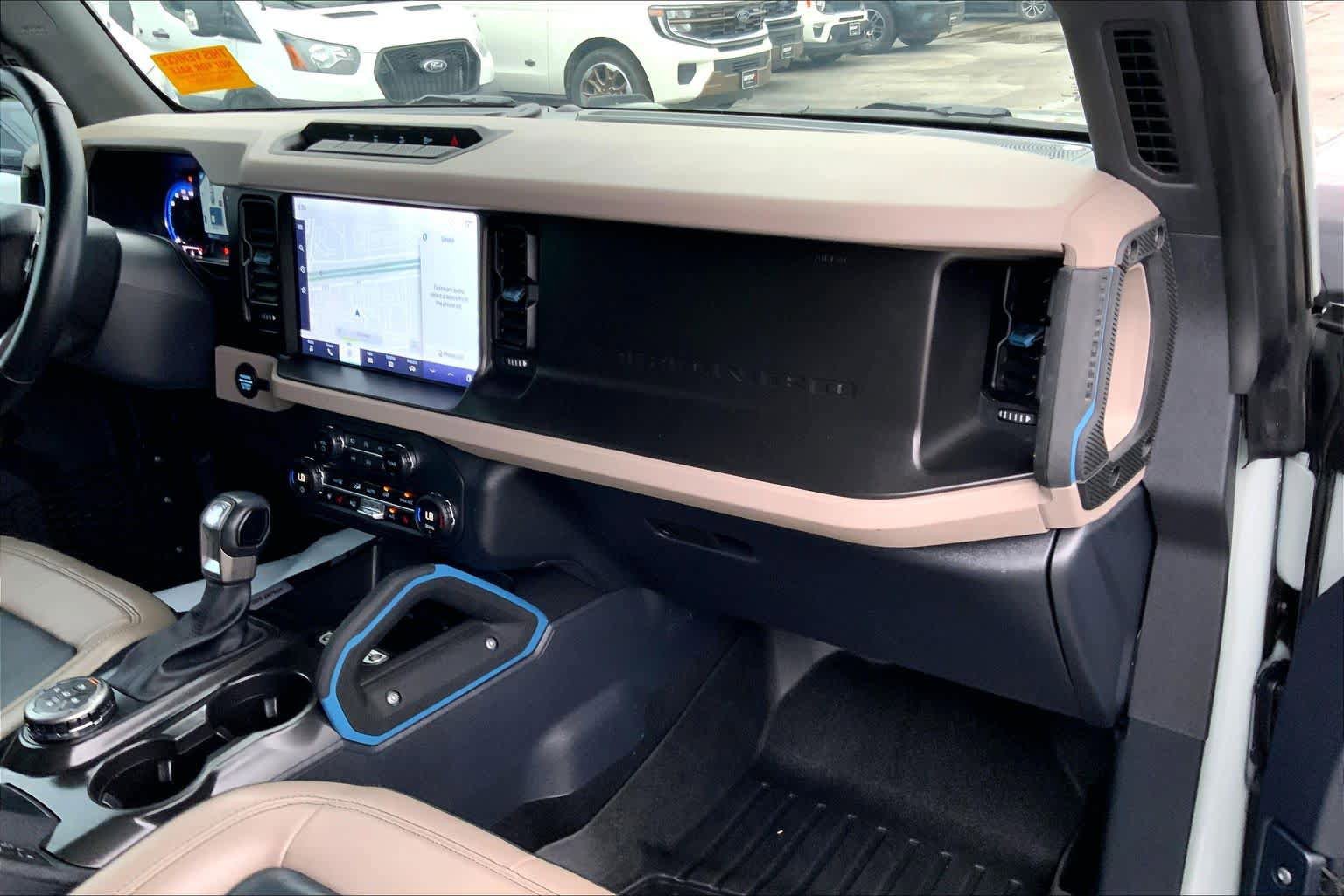 Used 2023 Ford Bronco Wildtrak AWD/4WD image 15