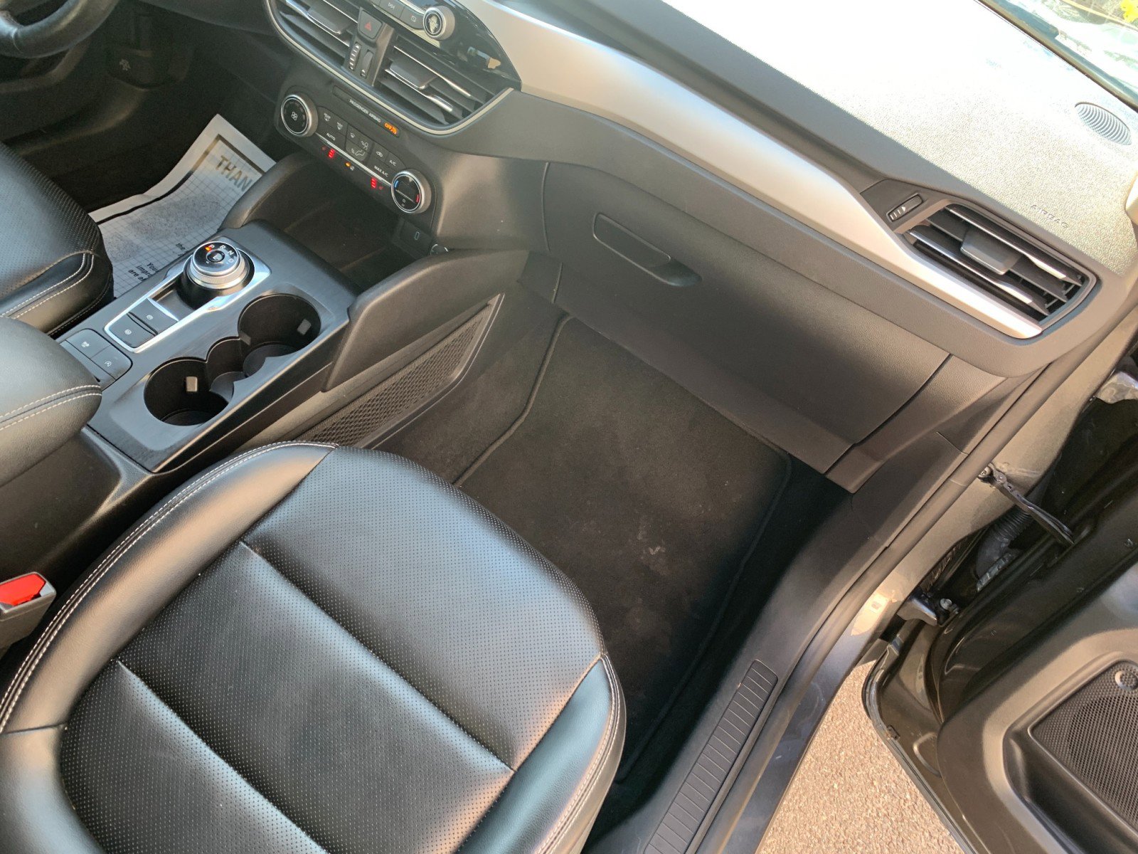 Used 2020 Ford Escape SEL image 38