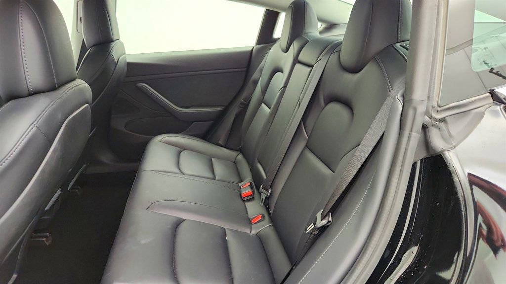 Used 2020 Tesla Model 3 Long Range image 22