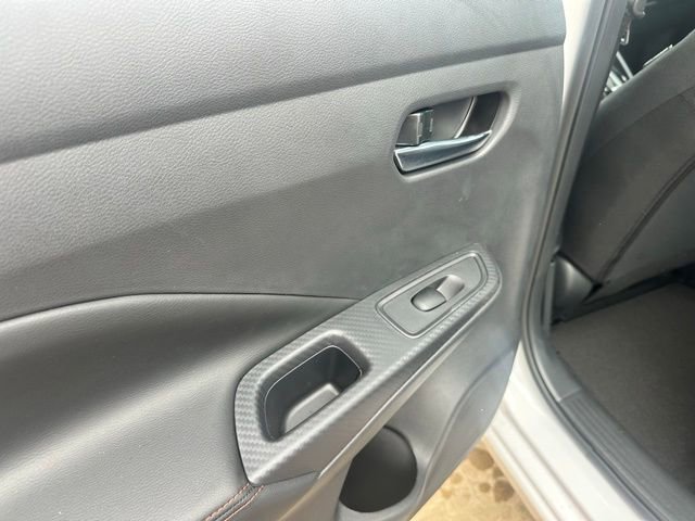 New 2025 Nissan Versa SR w/ Trunk Package image 30