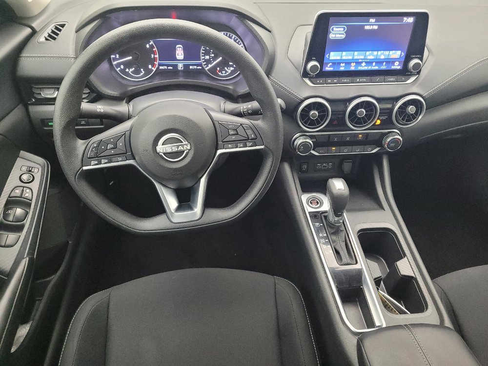 Used 2025 Nissan Sentra SV FWD image 22
