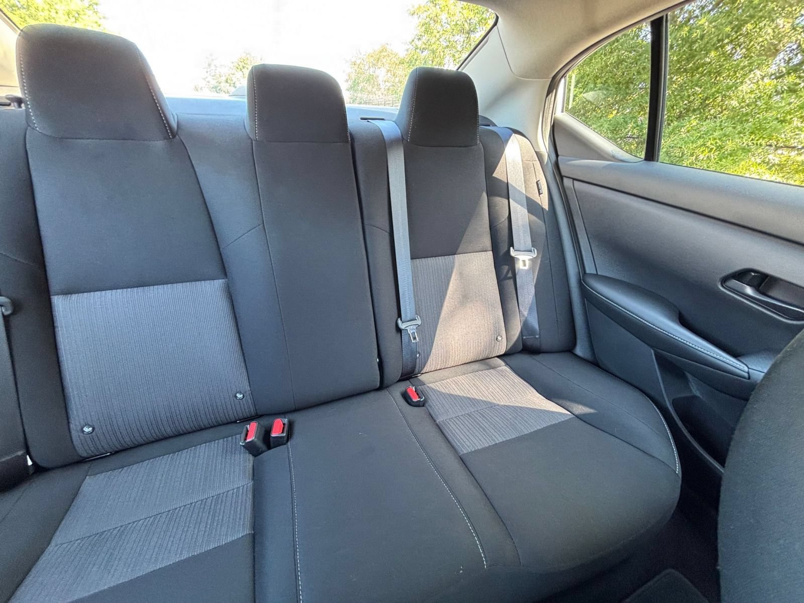 Used 2025 Nissan Sentra SV FWD image 37